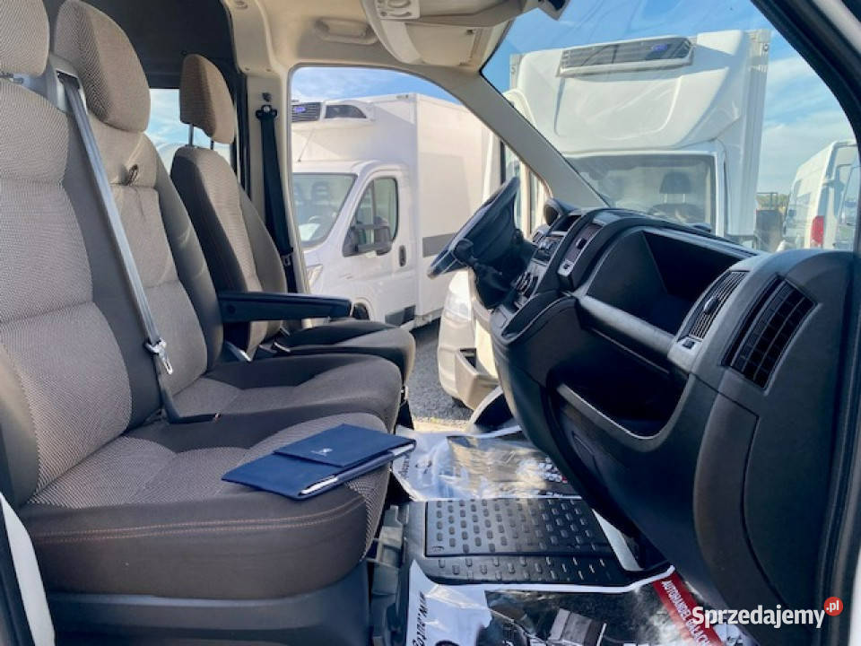 Fiat Ducato Peugeot Boxer Citro&euml;n Jumper Opel Movano első sor m&eacute;retpontos &uuml;l&eacute;shuzat